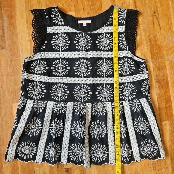Skies Are Blue Top Womens M‎ Black White Embroidered Crochet Trim Boho Festival - Picture 5 of 12